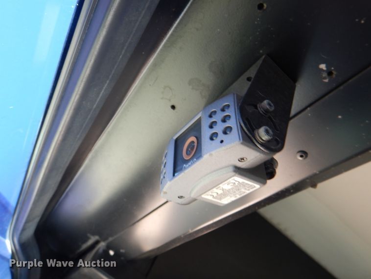 image for item JS9300 2004 Gillig  shuttle bus