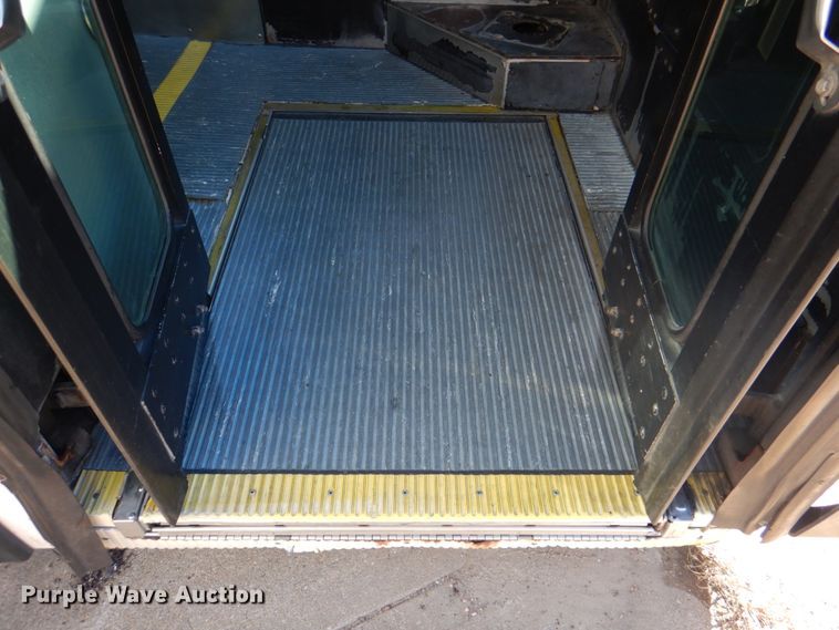 image for item JS9300 2004 Gillig  shuttle bus