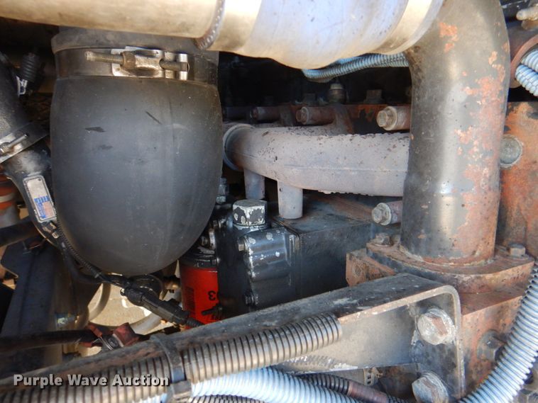 image for item JS9300 2004 Gillig  shuttle bus