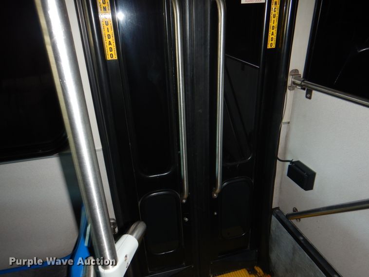 image for item JS9302 2004 Gillig  shuttle bus