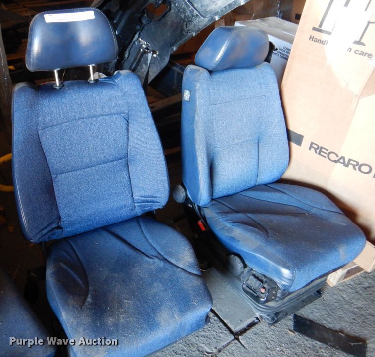 image for item JS9305 (2) USSC bus seats