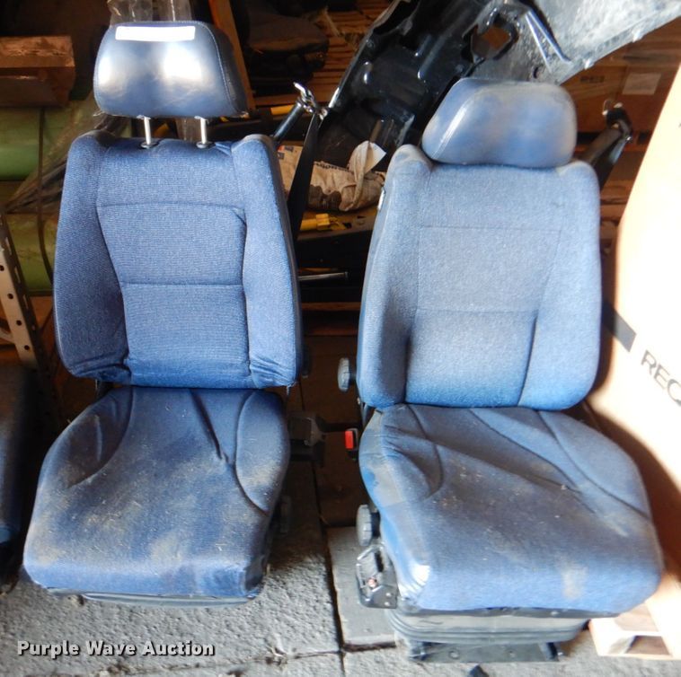 image for item JS9305 (2) USSC bus seats