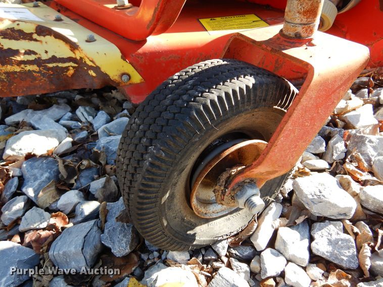 image for item JT9436 Farm King  finish mower