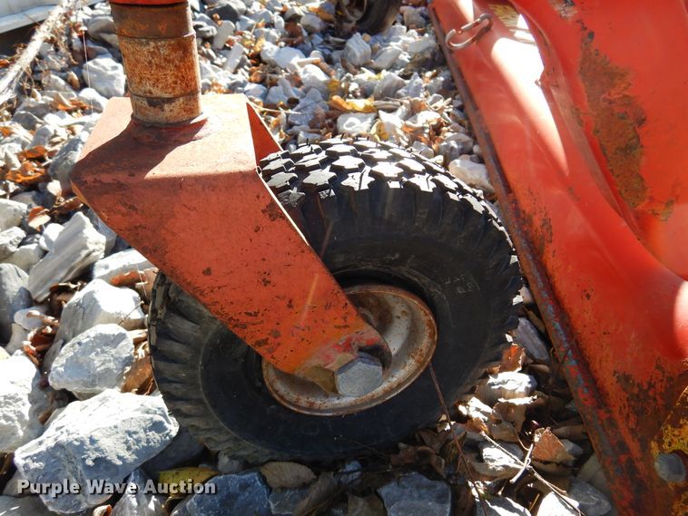 image for item JT9436 Farm King  finish mower