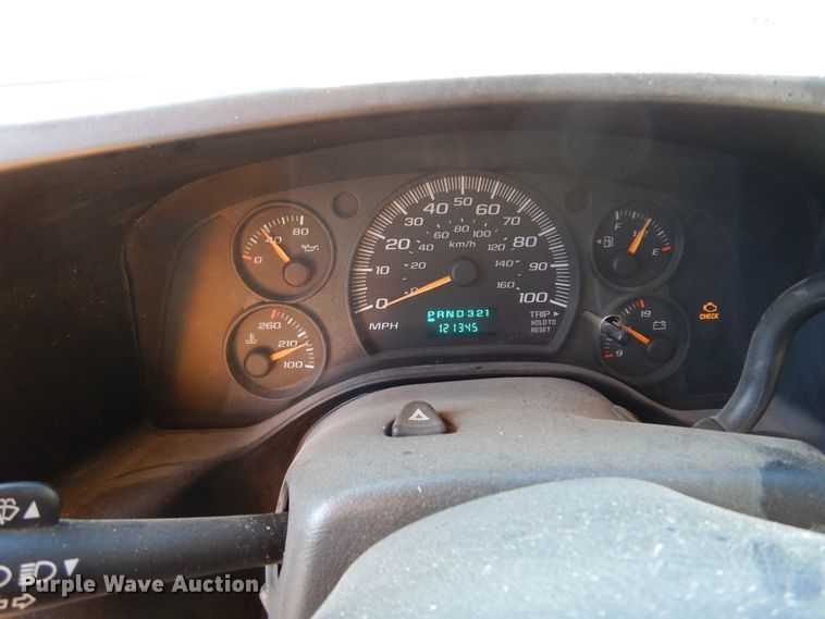 image for item JT9440 2007 GMC Savana G3500  Thomas Minotou school bus