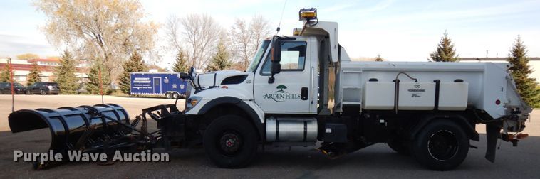 image for item KK9783 2011 International 7400  dump truck