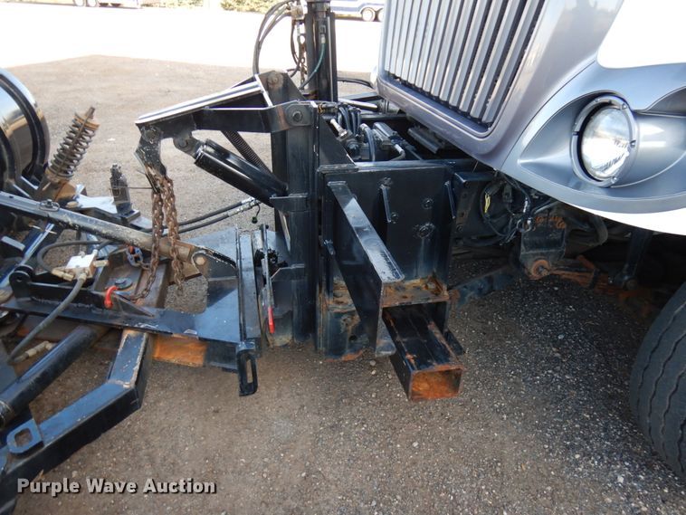 image for item KK9783 2011 International 7400  dump truck