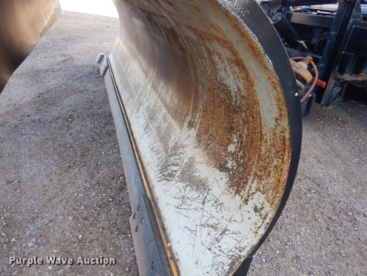 image for item KK9783 2011 International 7400  dump truck