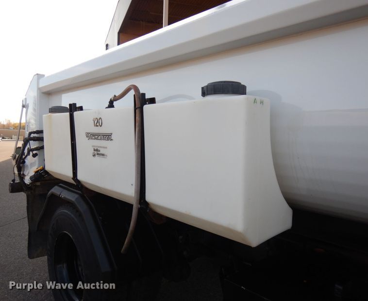 image for item KK9783 2011 International 7400  dump truck