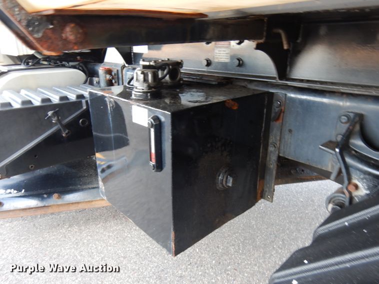 image for item KK9783 2011 International 7400  dump truck