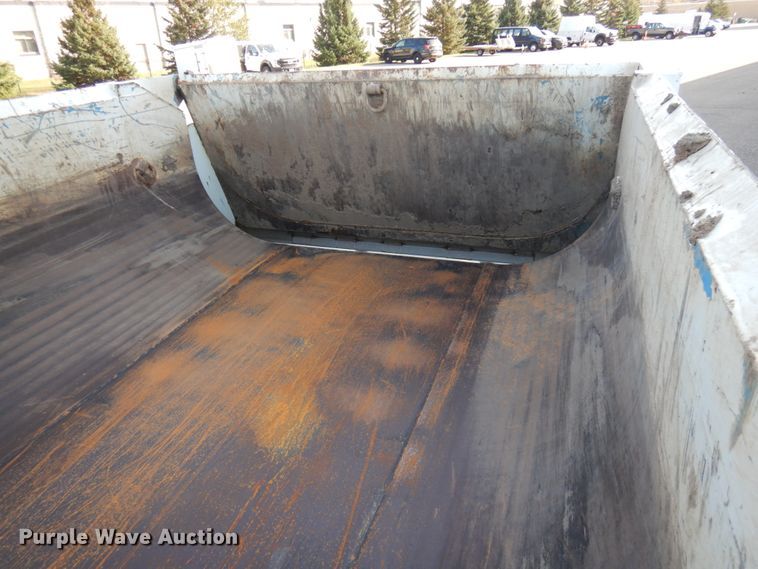 image for item KK9783 2011 International 7400  dump truck