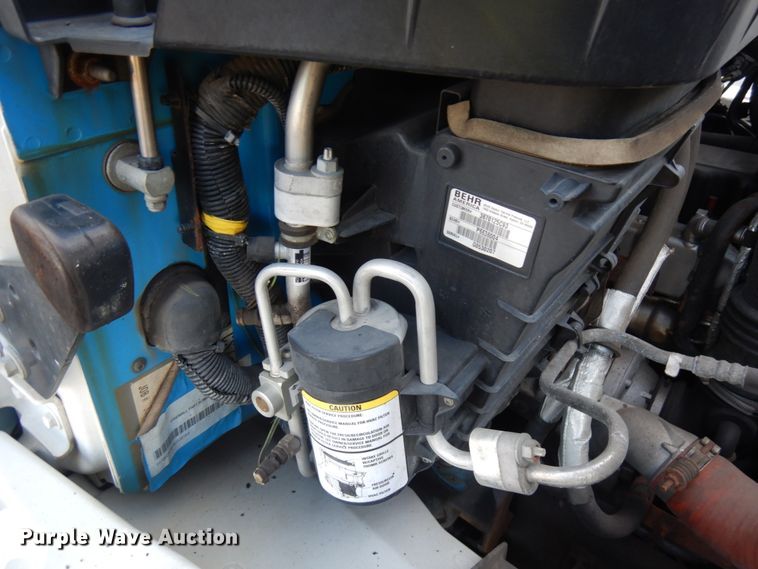 image for item KK9783 2011 International 7400  dump truck