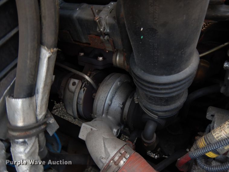 image for item KK9783 2011 International 7400  dump truck