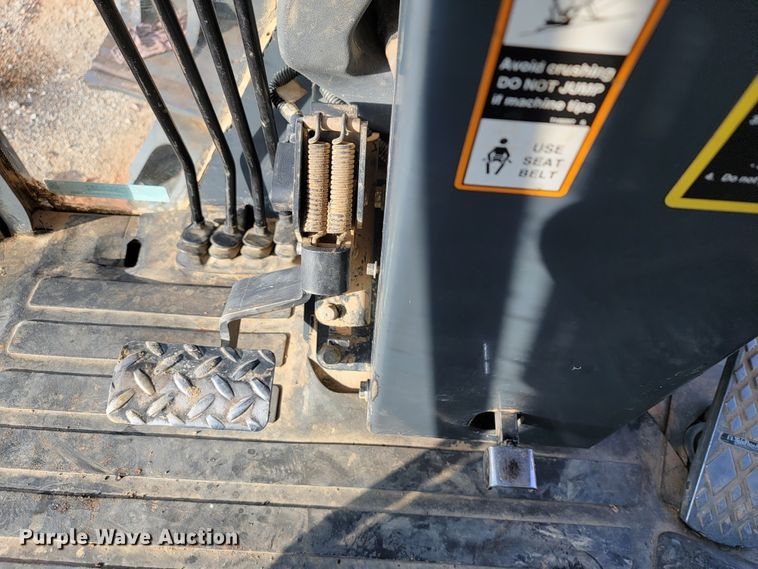 image for item KQ9082 2007 John Deere 670D  motor grader