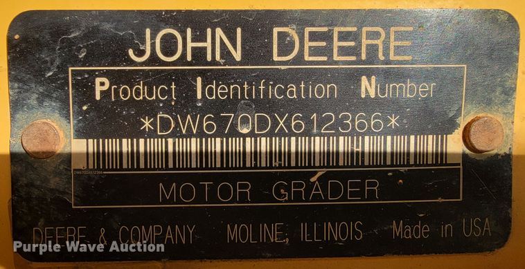 image for item KQ9082 2007 John Deere 670D  motor grader