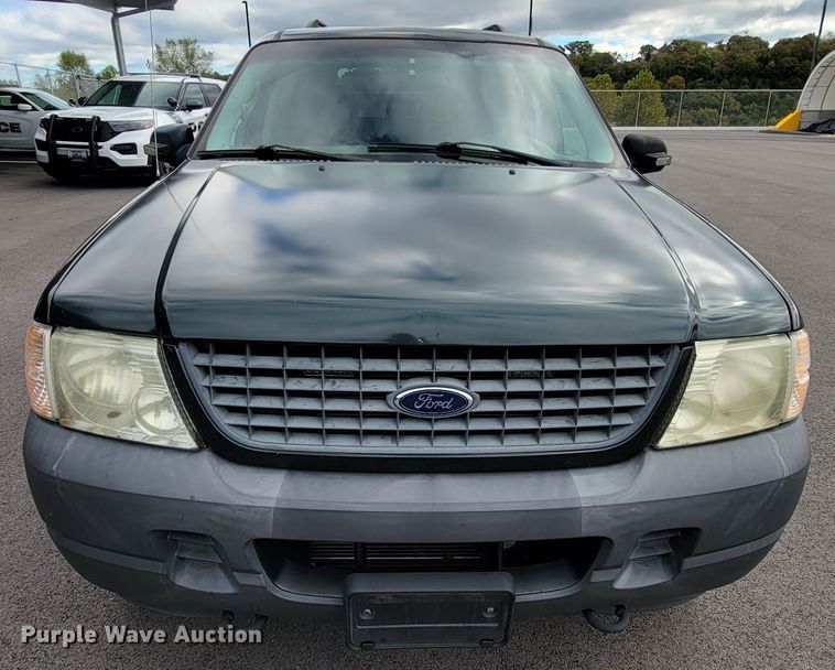 image for item KQ9097 2004 Ford Explorer  SUV