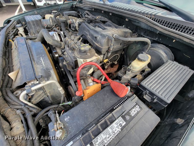 image for item KQ9097 2004 Ford Explorer  SUV