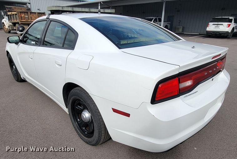 image for item KQ9098 2013 Dodge Charger Police