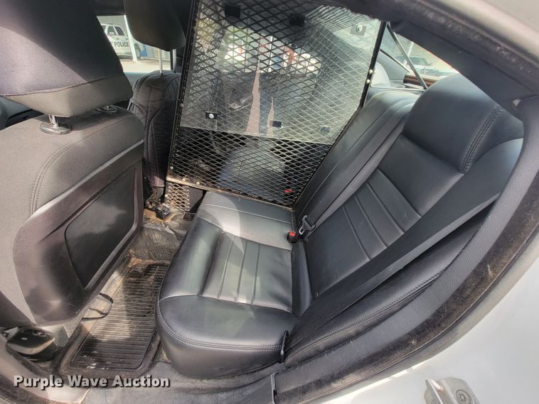 image for item KQ9098 2013 Dodge Charger Police