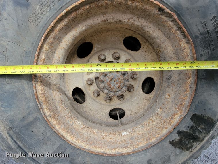 image for item KQ9099 2002 Ford F650  dump truck