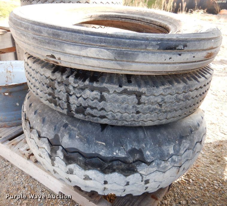 image for item KY9601 Tires and wheels