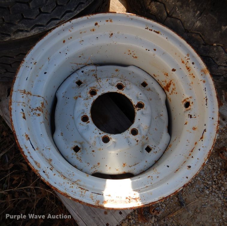 image for item KY9601 Tires and wheels