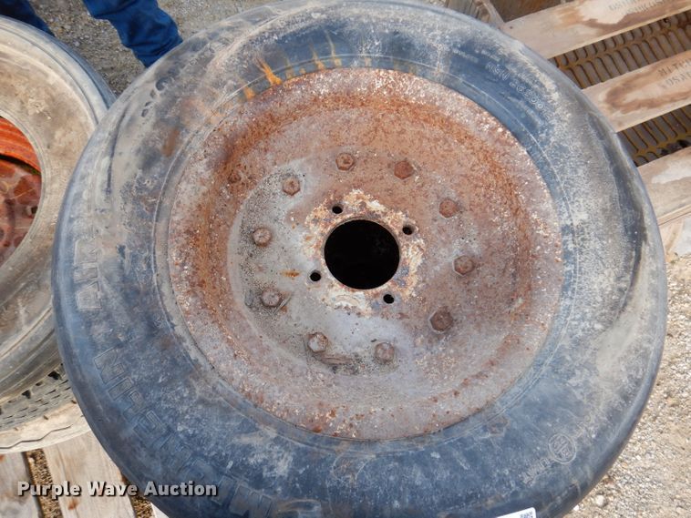 image for item KY9601 Tires and wheels