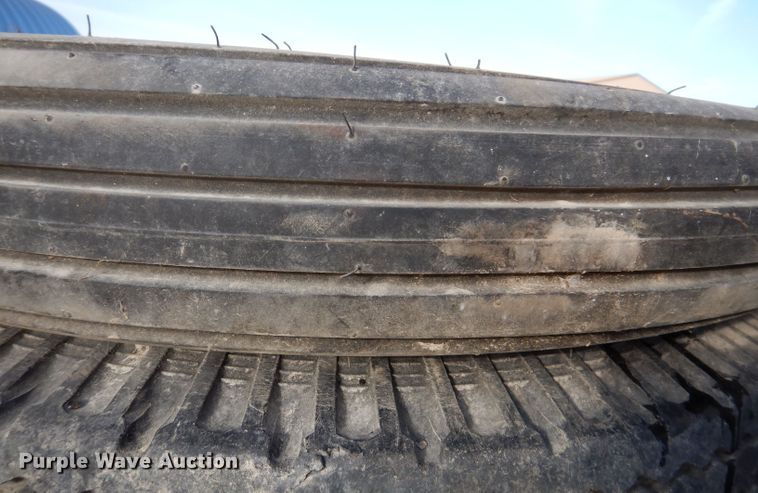 image for item KY9601 Tires and wheels