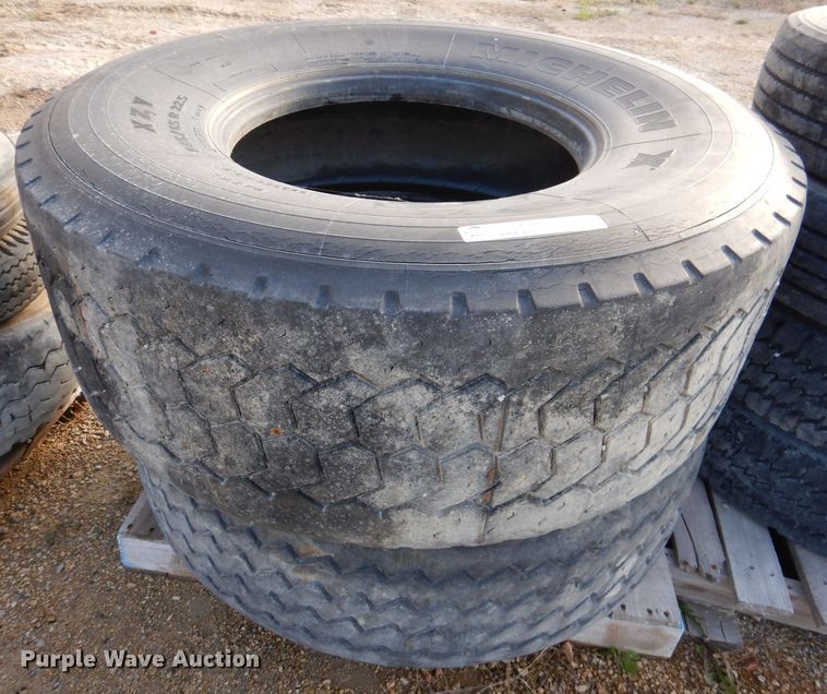 image for item KY9602 Tires