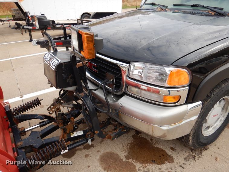 image for item KY9631 2000 GMC Sierra 1500  Ext. Cab pickup truck