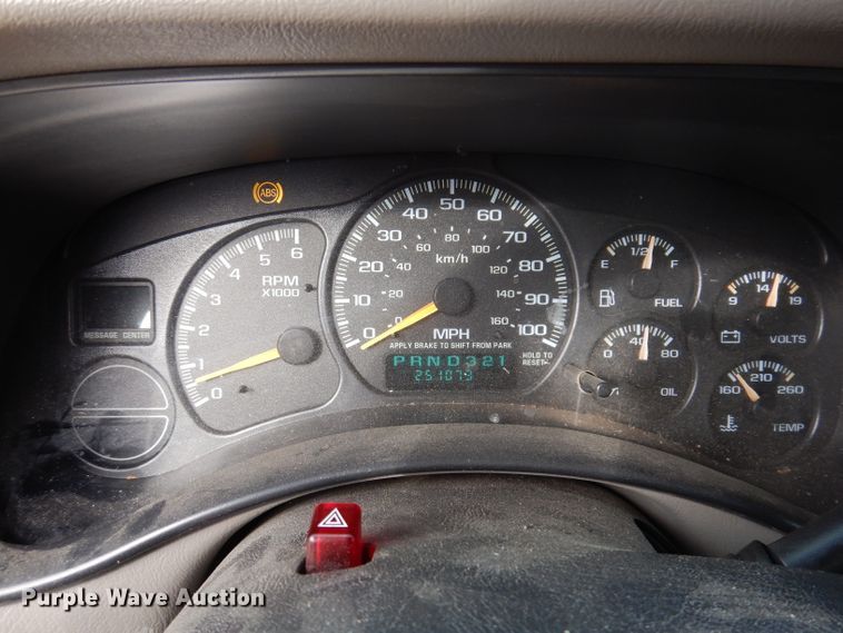 image for item KY9631 2000 GMC Sierra 1500  Ext. Cab pickup truck