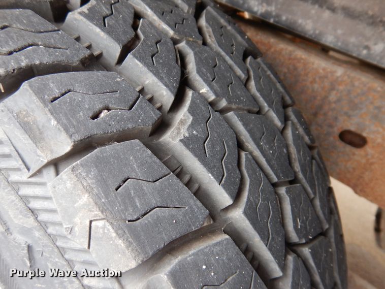 image for item KY9631 2000 GMC Sierra 1500  Ext. Cab pickup truck