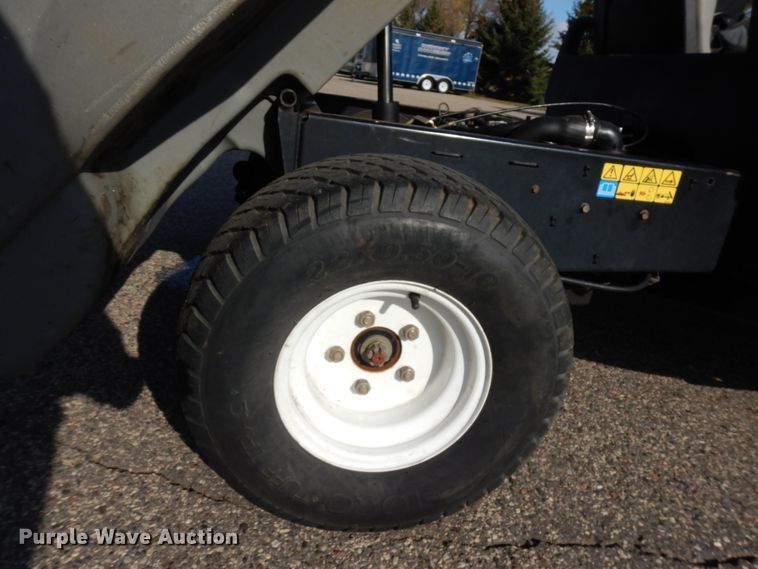 image for item JS9405 Toro 07262  utility vehicle