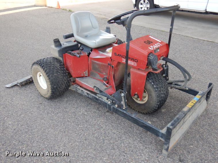 image for item JS9406 Toro 3020  sand pro bunker rake