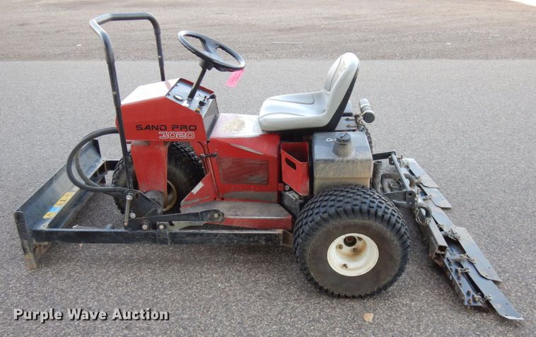 image for item JS9406 Toro 3020  sand pro bunker rake