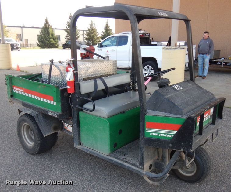 image for item JS9407 Cushman Turf Truckster  utility vehicle