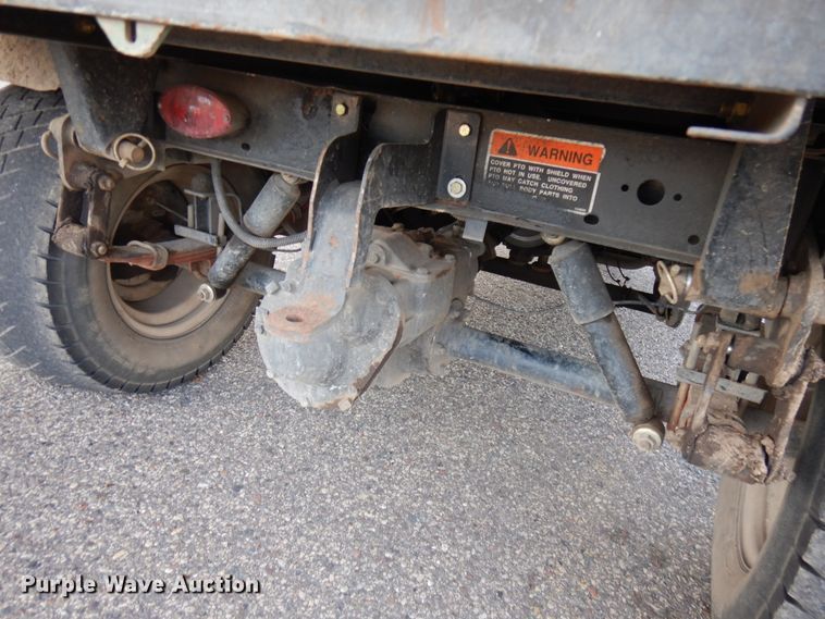 image for item JS9407 Cushman Turf Truckster  utility vehicle