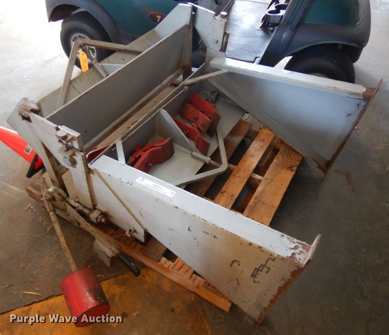 image for item JS9410 Metal brake