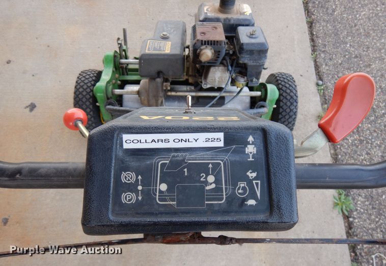 image for item JS9426 John Deere 220A  reel mower