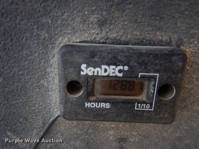 image for item JS9427 John Deere 220A  reel mower