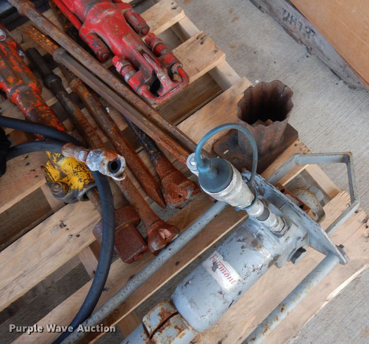 image for item JS9428 (3) post tampers