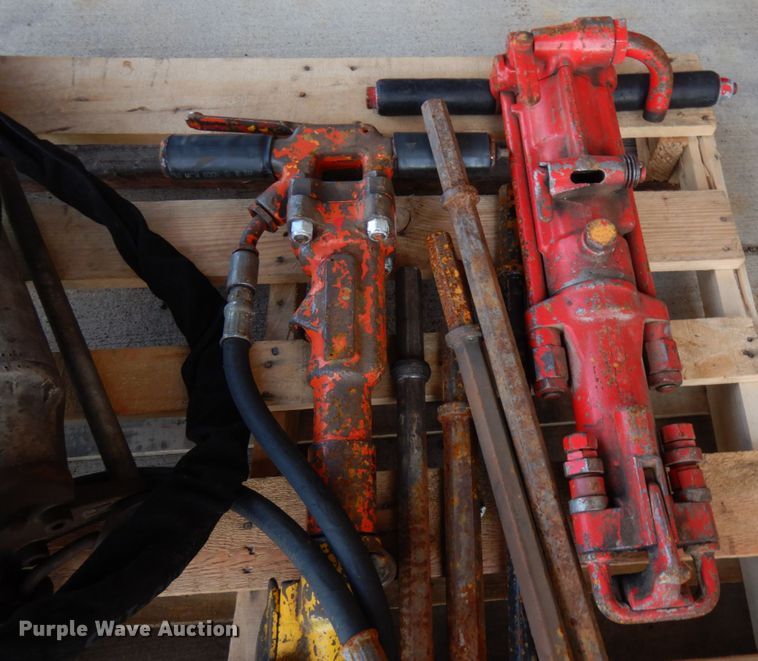 image for item JS9428 (3) post tampers