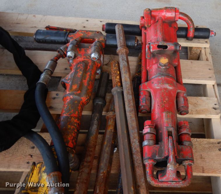 image for item JS9428 (3) post tampers