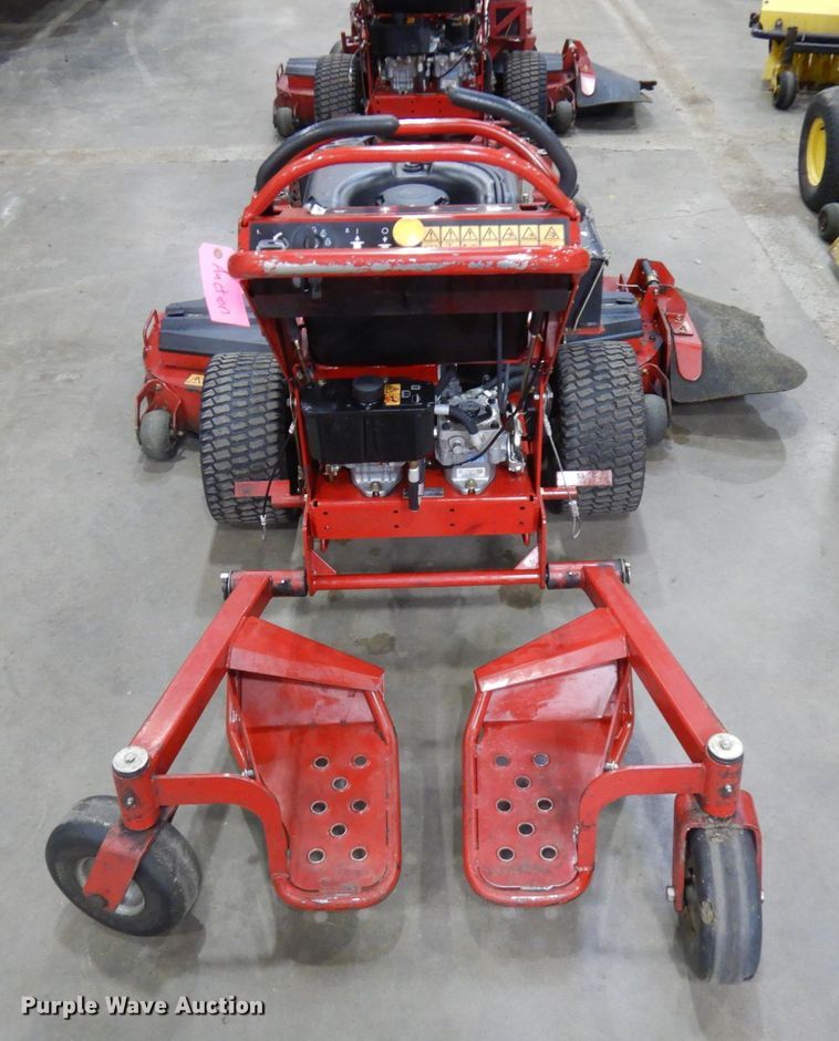 image for item JS9433 Toro 30489  lawn mower