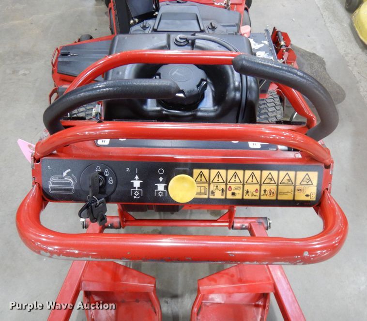 image for item JS9433 Toro 30489  lawn mower