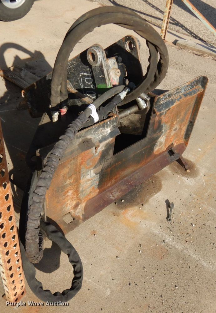 image for item KK9792 Ingersoll Rand 3570  skid steer breaker