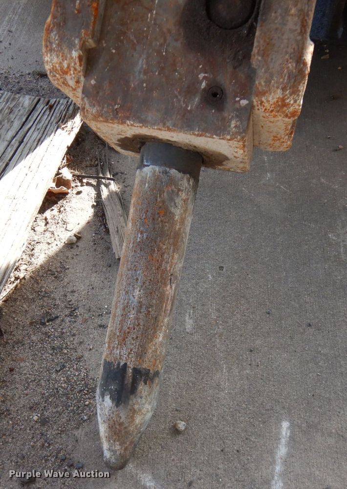 image for item KK9792 Ingersoll Rand 3570  skid steer breaker