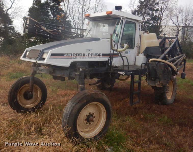 image for item DH8011 SpraCoupe 3440  sprayer