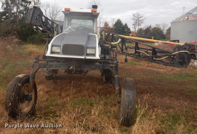 image for item DH8011 SpraCoupe 3440  sprayer