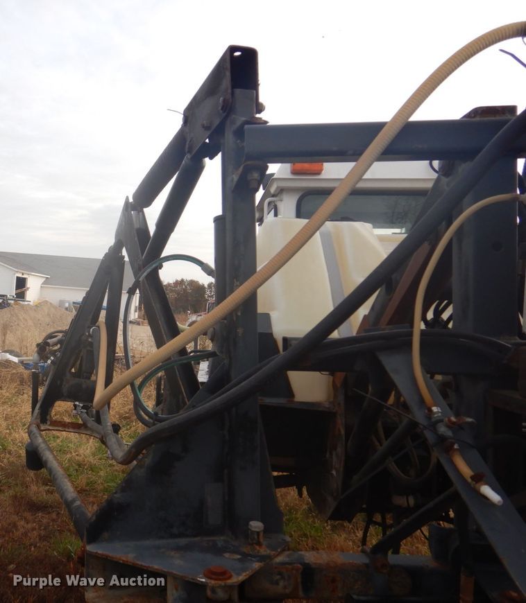 image for item DH8011 SpraCoupe 3440  sprayer